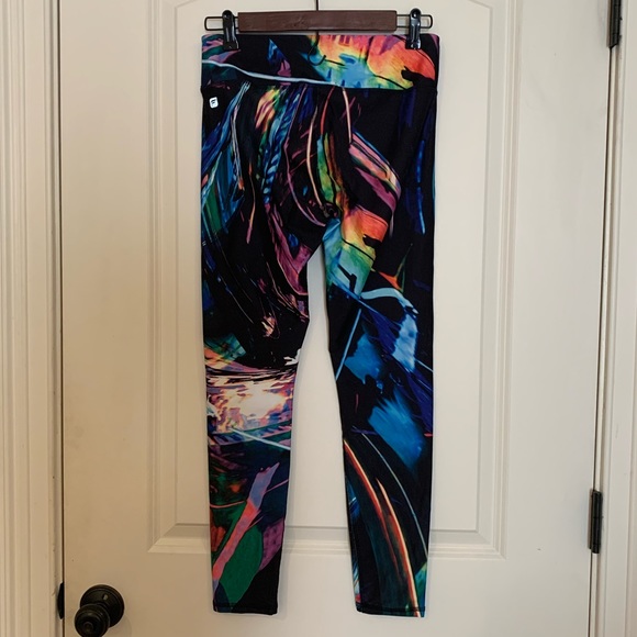 Fun and colorful Fabletics Leggings, Great Condition - Picture 2 of 4